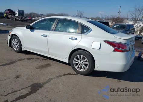 2014 Nissan Altima 2.5 S z USA, uszkodzony, nr VIN 1N4AL3AP2EN334734